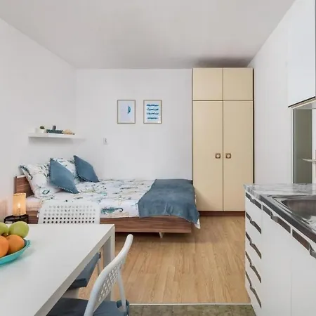 With A Parking Space Vrsar, Porec - 21897 *